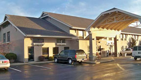 Black Bear Inn & Suites in Berne, IN