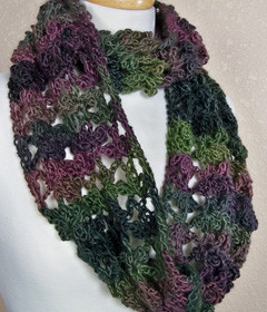 crochet cowl